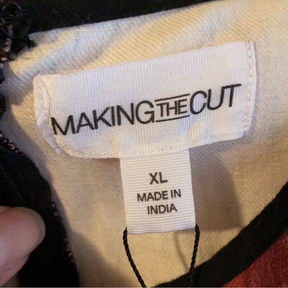 Making The Cut Dress - Picture 2 of 2